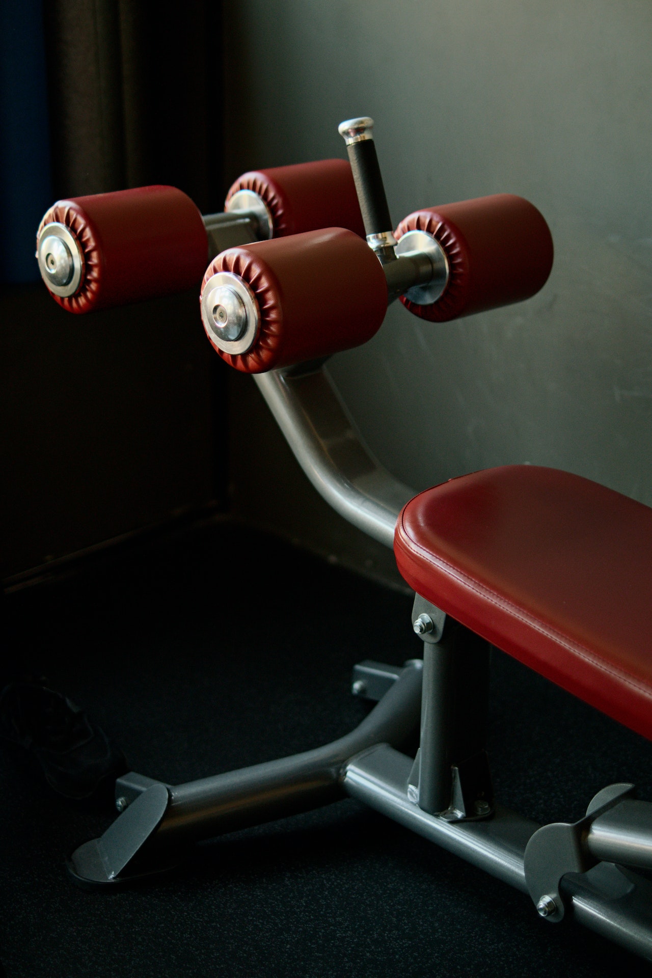 Multi-Workout Ab Bench